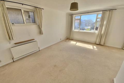 1b Douglas Road, Bournemouth, BH6 3ER