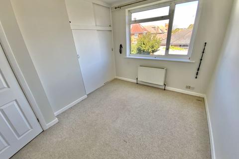 1b Douglas Road, Bournemouth, BH6 3ER