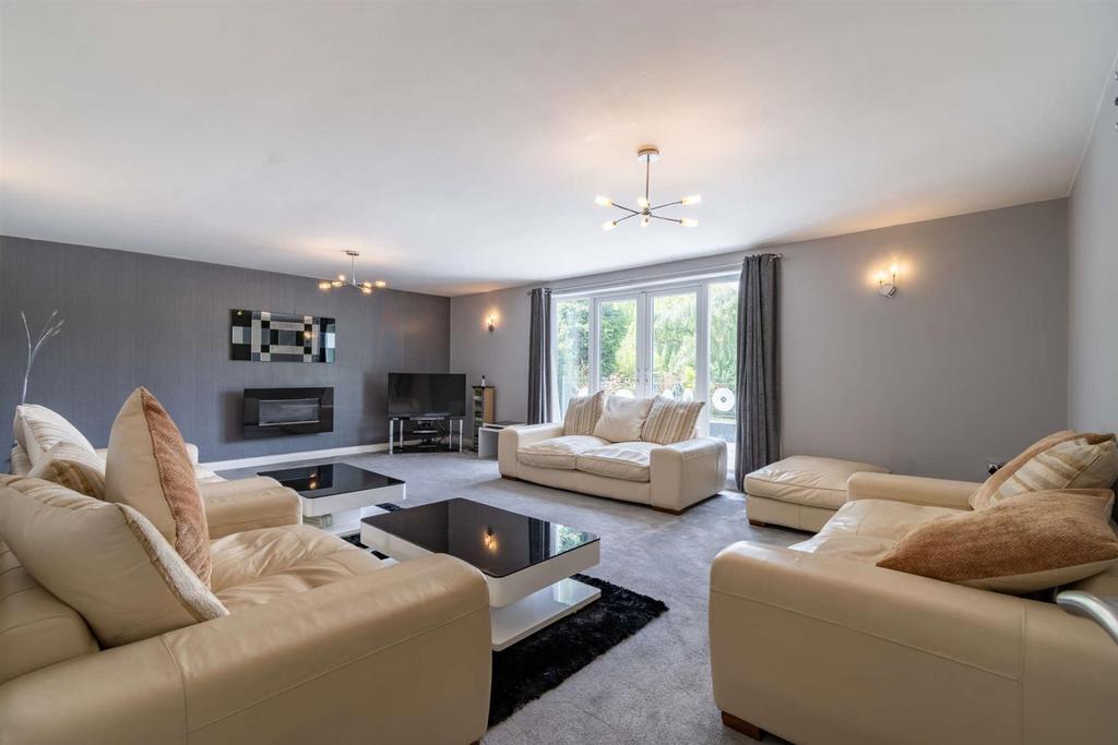 8466566-interior13-800.jpg