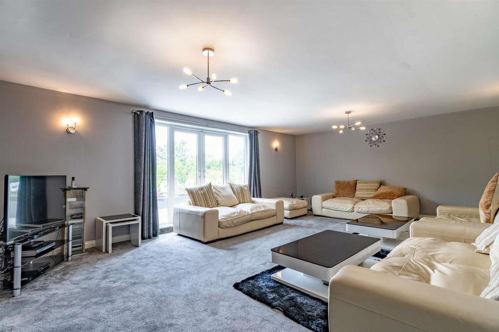 8466566-interior14-800.jpg