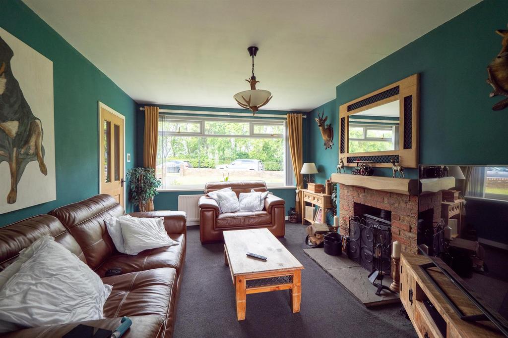 Emsworth Road, Carley Hill, Sunderland 3 bed semidetached house £75,000