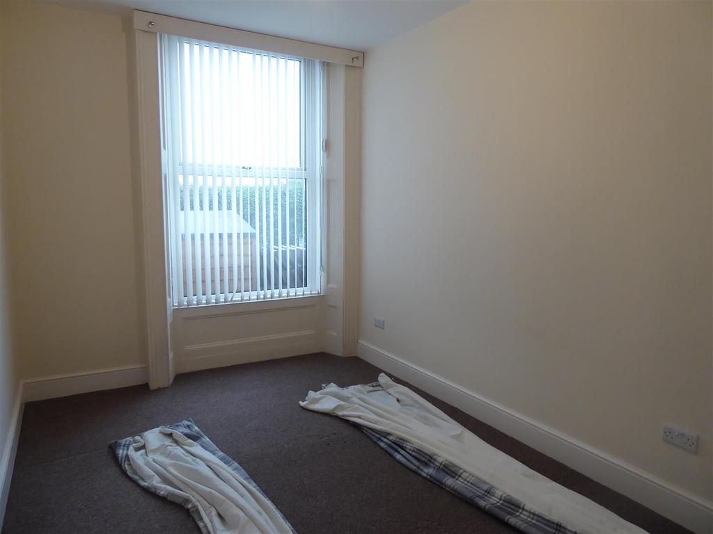 Knoll Street, Cleethorpes 2 bed flat £575 pcm (£133 pw)