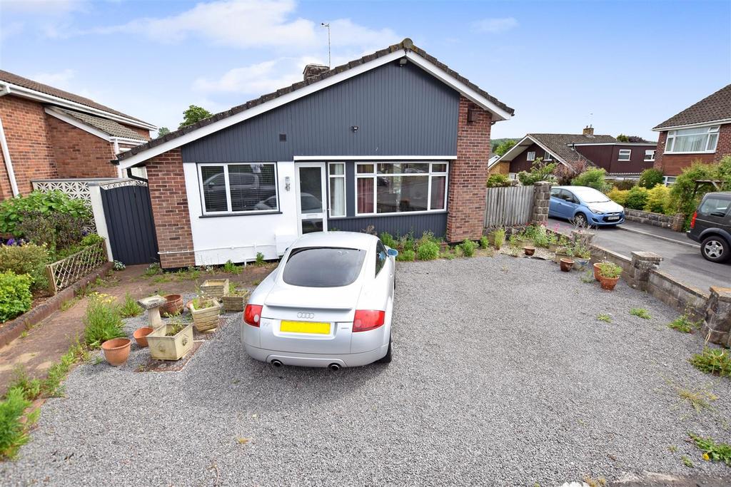 Stoneyfields, EastonInGordano 2 bed detached bungalow £375,000