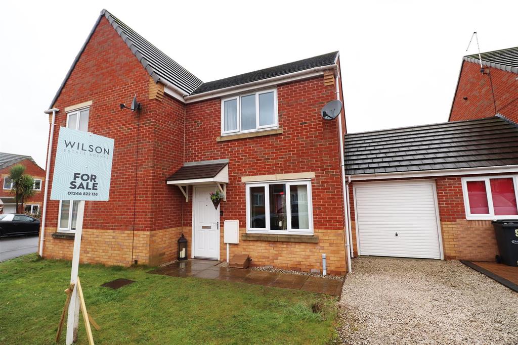 Croft House Way, Bolsover, Chesterfield 2 bed semidetached house £575 pcm (£133 pw)