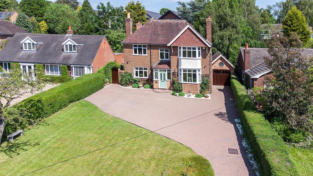 Tamworth Road, Lichfield 4 bed detached house £795,000