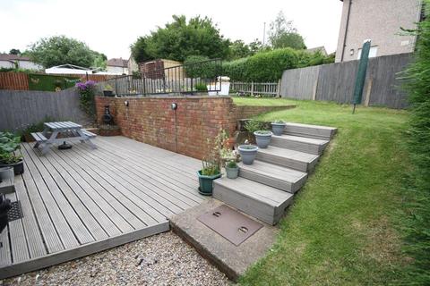 2 Greystone Crescent, Bradford, BD10 8HY