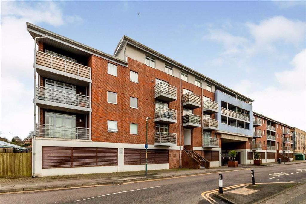 Kingfisher Meadow, Maidstone 1 bed apartment £150,000