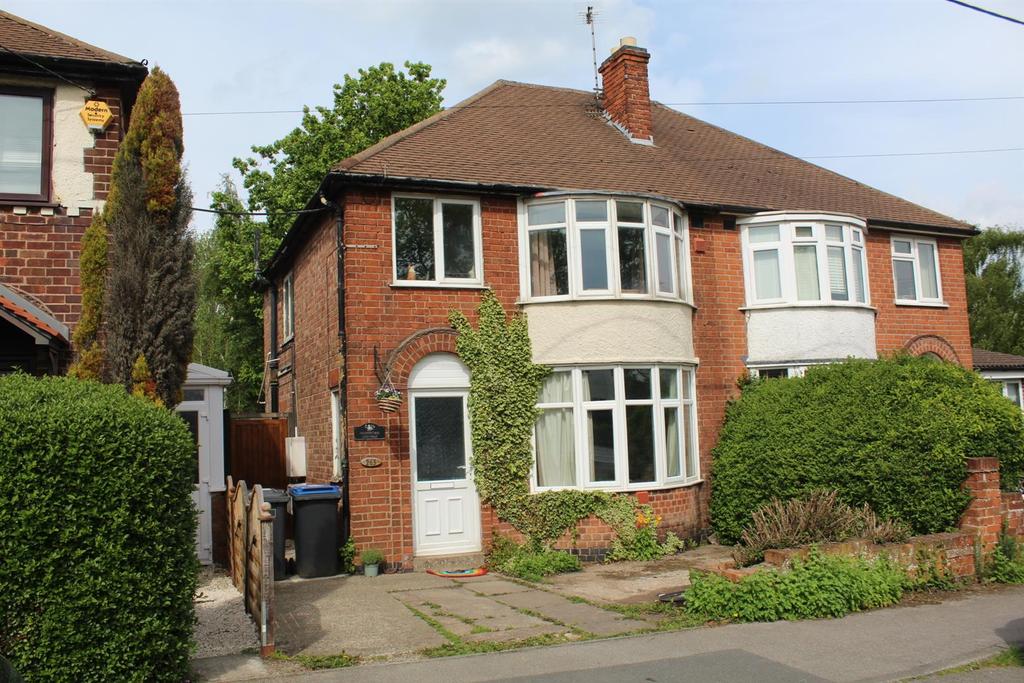 Leicester Road, Markfield 3 bed semidetached house £230,000