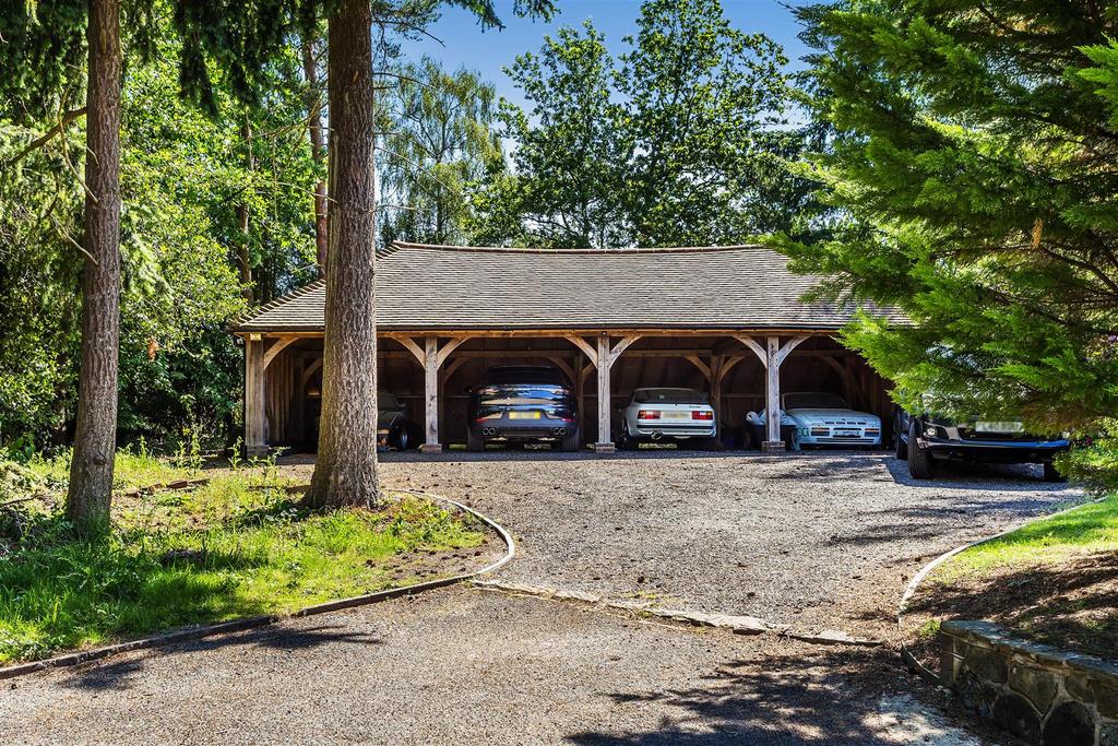 House. partnership West Chiltington