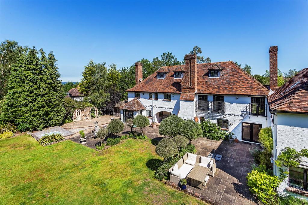 House. partnership West Chiltington