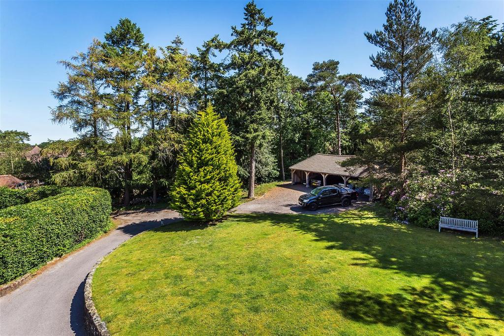 House. partnership West Chiltington