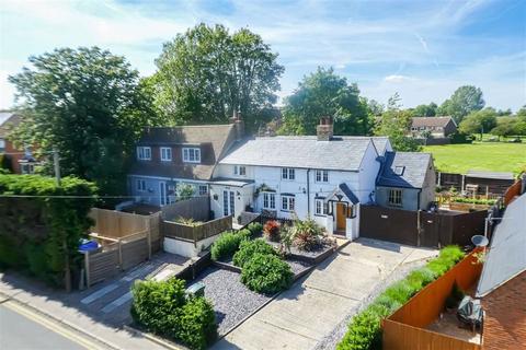 184 Buckingham Road, Bletchley, Milton Keynes, MK3 5JB