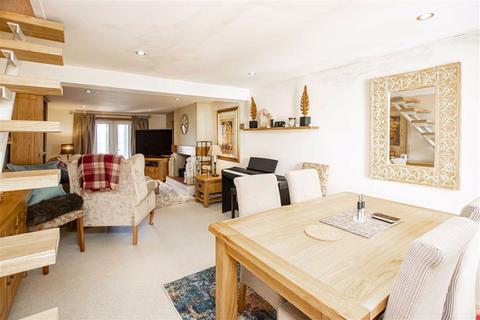 184 Buckingham Road, Bletchley, Milton Keynes, MK3 5JB