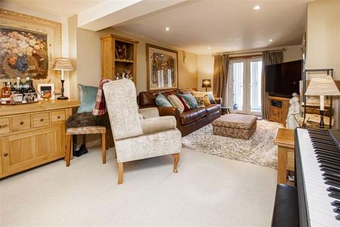 184 Buckingham Road, Bletchley, Milton Keynes, MK3 5JB