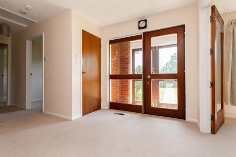 Wain Coppice Row, Theydon Bois, Epping, CM16 7ER