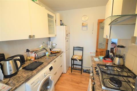 30 Cornwall Avenue, Slough, SL2 1AZ