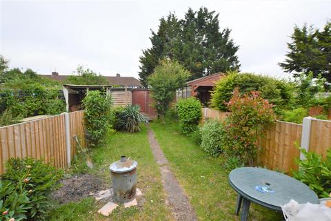 30 Cornwall Avenue, Slough, SL2 1AZ