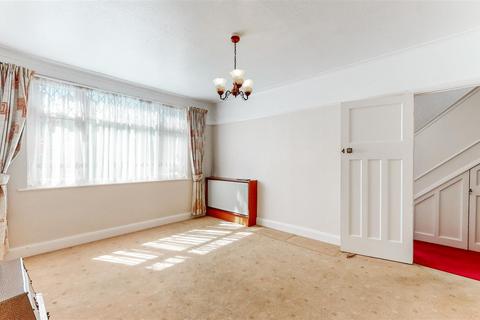 25 East Court, Wembley, HA0 3QJ