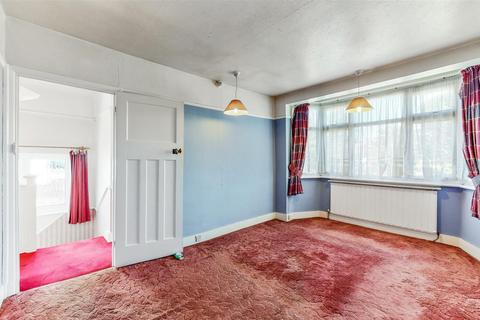 25 East Court, Wembley, HA0 3QJ
