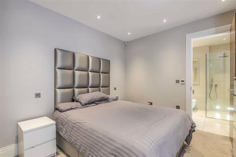 Flat 1, Chancery House Hammers Lane, London, NW7 4AQ