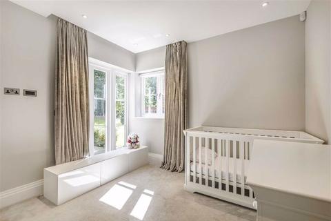 Flat 1, Chancery House Hammers Lane, London, NW7 4AQ