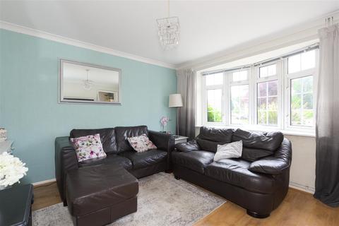 109 New Causeway, Reigate, RH2 7PP