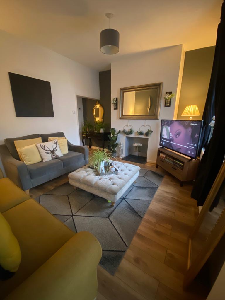 Living room - furnished