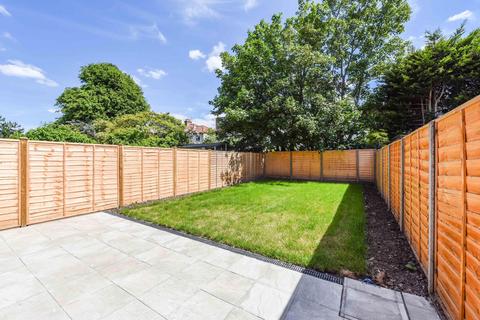 19 Albemarle Gardens, New Malden, KT3 5BB