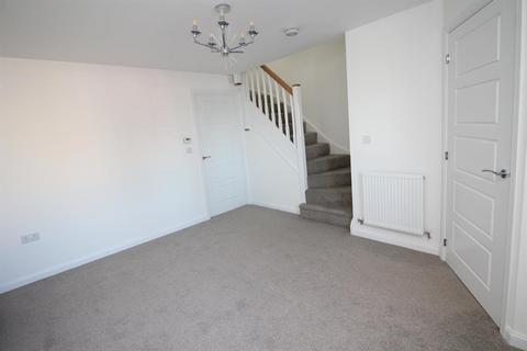 15 Barley Fields, Thornbury, Bristol, BS35 1AJ