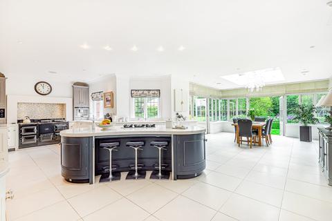 Farm Hill House Coggeshall Road, Kelvedon, Colchester, CO5 9PH
