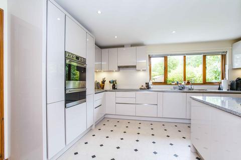 7 Craig Place, Madderty, Crieff, PH7 3RA