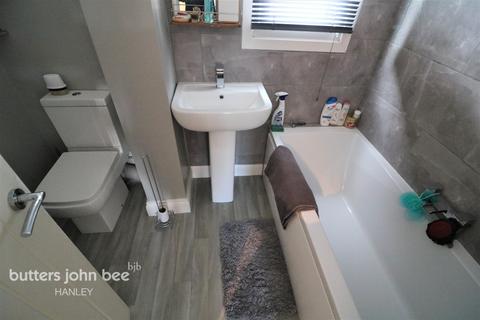 63 Community Drive, Stoke-on-trent, ST6 1QE
