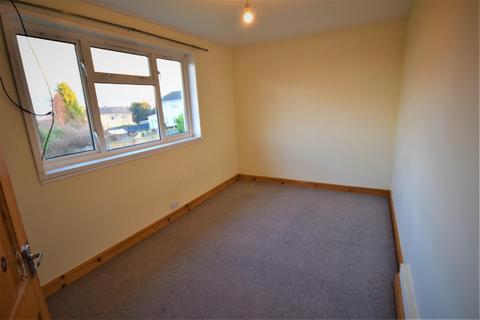3 bedroom semi-detached house to rent - Bryn Hedd, Southsea, LL11