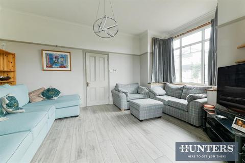 54 Hampton Road, Worcester Park, KT4 8ET
