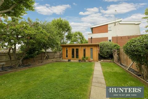 54 Hampton Road, Worcester Park, KT4 8ET
