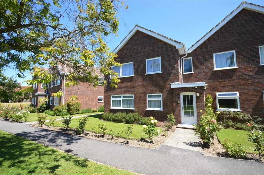 Mariners Court, Lymington, SO41 2 bed apartment £399,950
