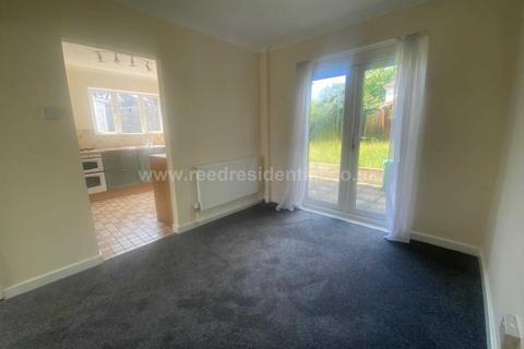 3 bedroom house to rent, Bridgewater Drive, Westcliff On Sea