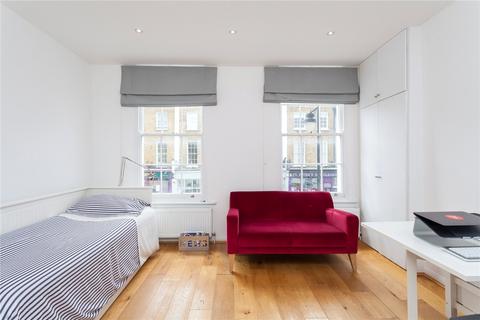 Studio to rent, St. Peter's Street, Angel, N1