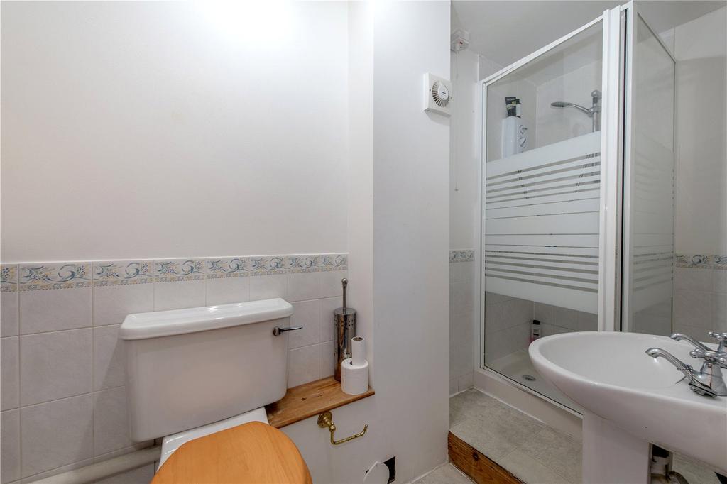 Annexe Shower Room