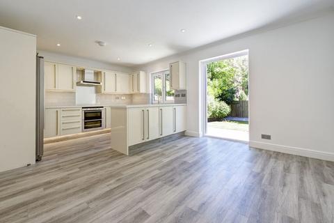 4 bedroom townhouse to rent, Belsize Grove, London, NW3