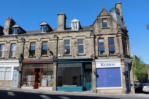 11 King Street, Delph, Oldham, OL3 5DL