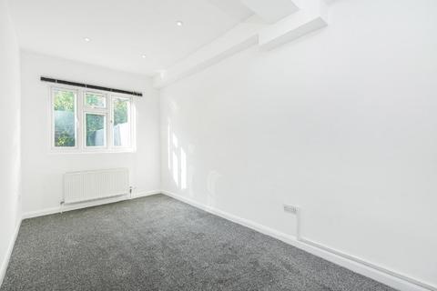58a Replingham Road, London, SW18 5LP