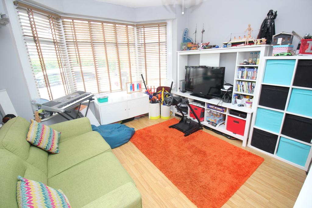 Salisbury Road Davyhulme 3 bed semidetached house £420,000