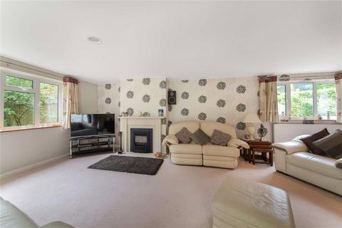4 bedroom detached house for sale - Pyle Hill, Newbury, RG14