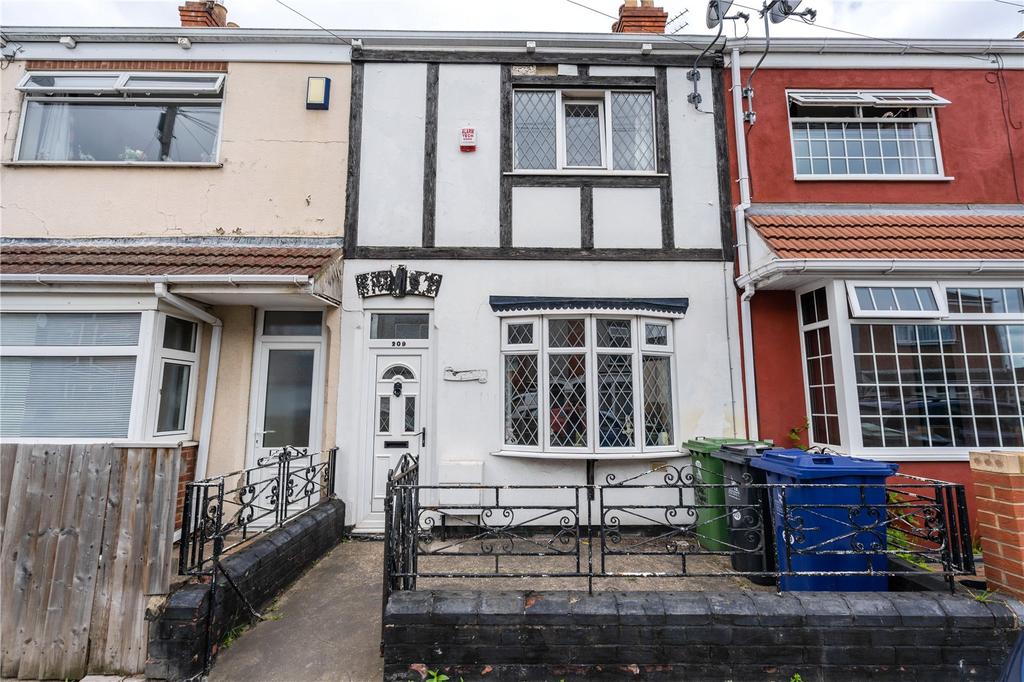 Roberts Street, Grimsby, DN32 3 bed terraced house for sale £85,000