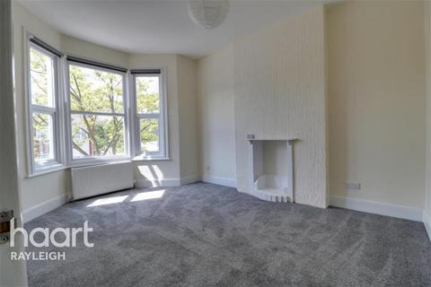 2 bedroom flat to rent, Tunbridge Road, Southend-On-Sea