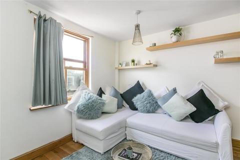 Flat 4b, 73 Temple Street, London, E2 6GE