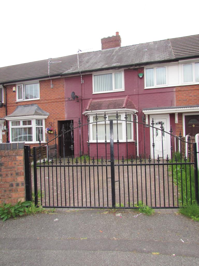 Garth Road, Manchester, M22 3 bed terraced house £850 pcm (£196 pw)