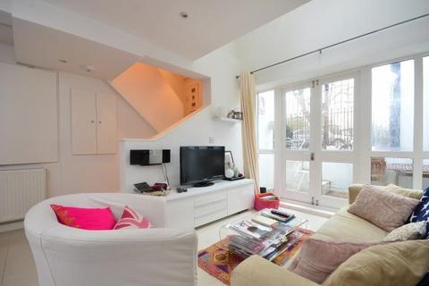 9 Sturdy Road, London, SE15 3RH