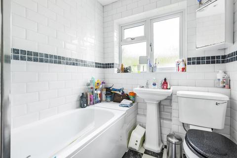 38 Goaters Road, Ascot, SL5 8JA